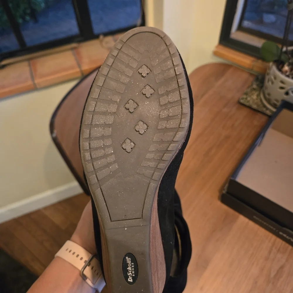 Dr. Scholl's Black Ankle Boots with Brown Wedge Size 9.5